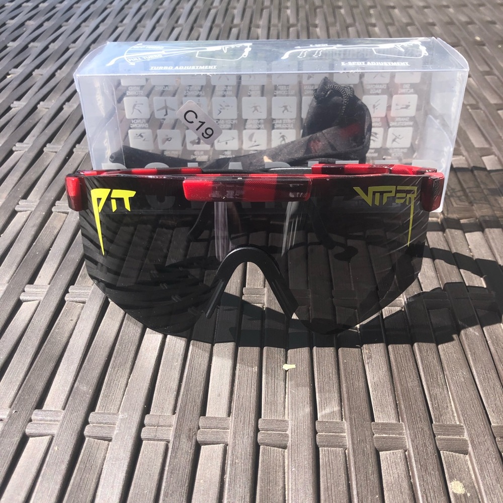 - NWB Buffalo plaid Pit Vipers